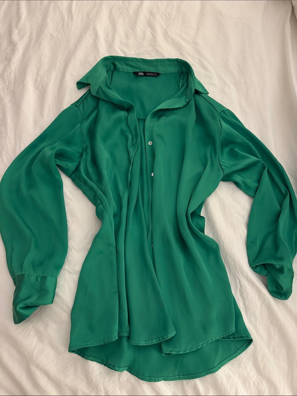 Zara Women's Emerald Green Satin Button-Down Blouse